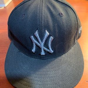 Vintage New Era 59 Fifty NY Yankees Fitted Hat